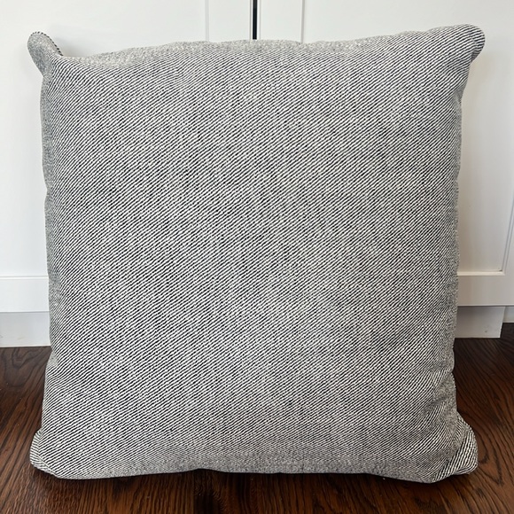 Custom made fabric pillow with pillow insert included. Black, Gray and White - Picture 4 of 5